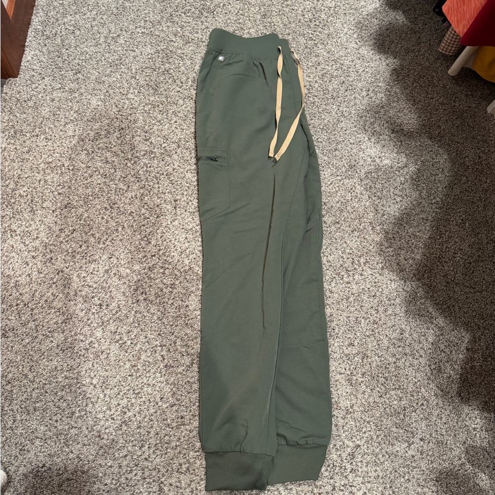 Figs Olive Jogger Pants with Beige Drawstring